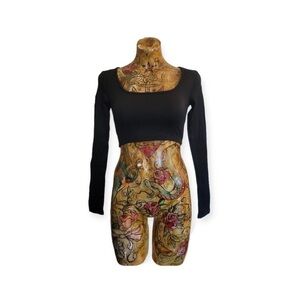 Shein black crop top XS long sleeve